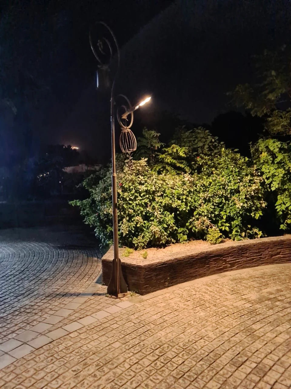 SOLAR ABS 60W STREET LIGHT FL-26