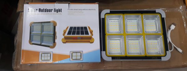 200Watt and 400 Watt and 600Watt Solar  LED Light with 15000 And 25000MAH Solar Power Bank , 4 Modes, Waterproof Portable Solar Power Outdoor Working Light