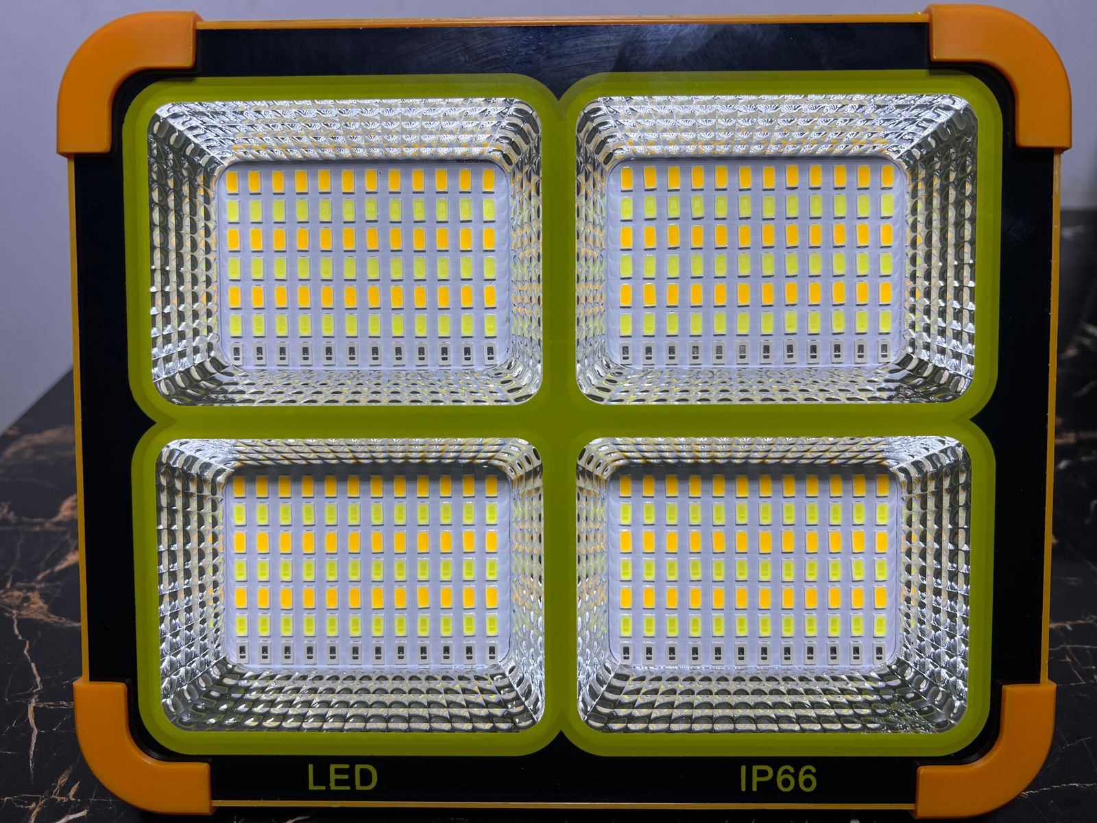 200Watt and 400 Watt and 600Watt Solar  LED Light with 15000 And 25000MAH Solar Power Bank , 4 Modes, Waterproof Portable Solar Power Outdoor Working Light